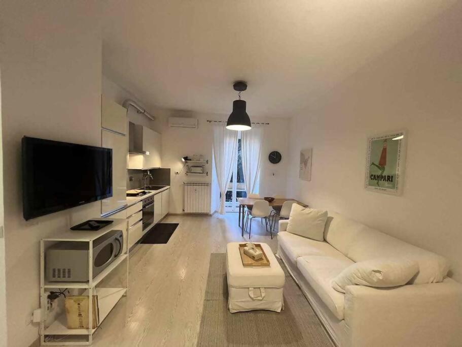 Modern Apartment In Monteverde Roma Exterior foto